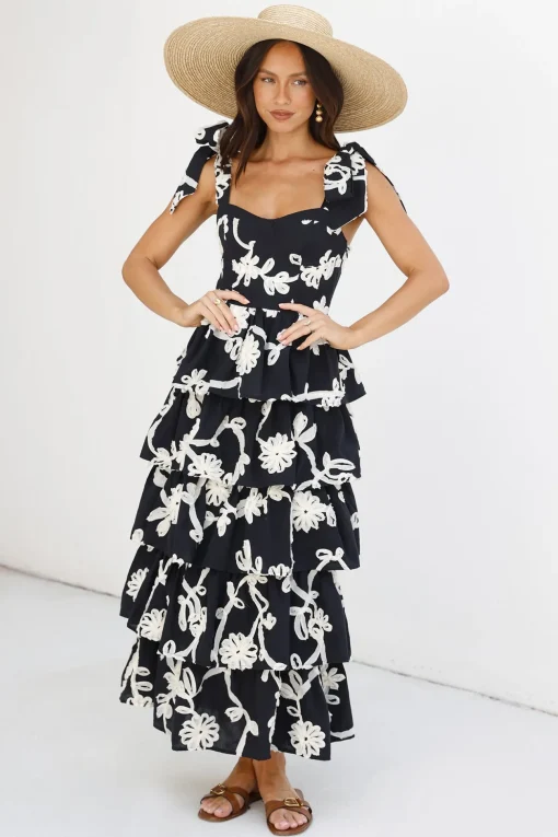 Beauty Of You Maxi Dress Black