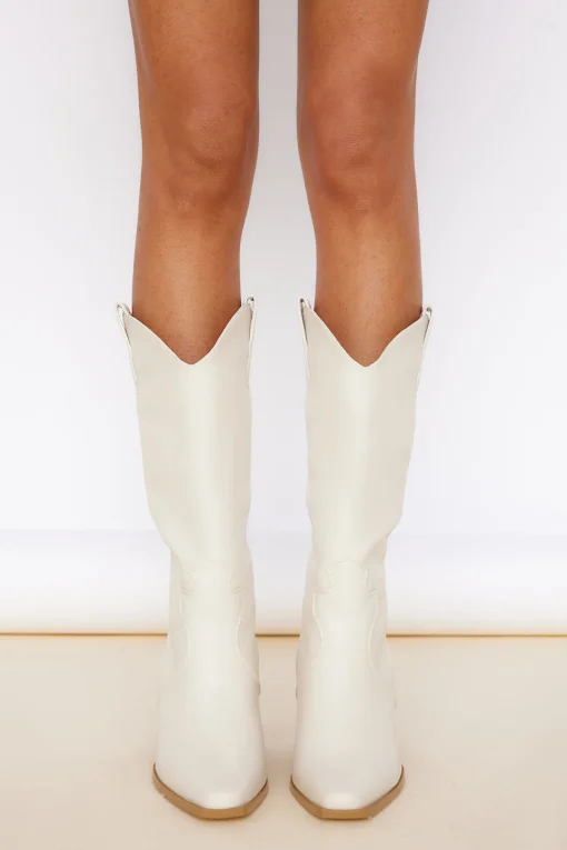 BILLINI Claudette Boot Chalk