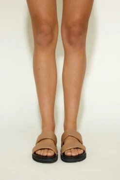 BILLINI Zilma Sandals Cashmere