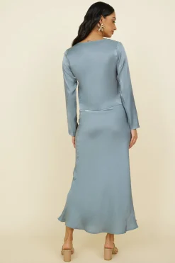 Bouquet of Flowers Top Grey