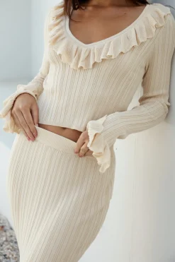 Cascade of Dreams Set Beige