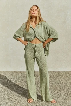 Coral Sands Top Green