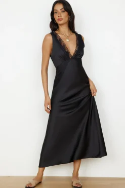 Dreaming Desire Maxi Dress Black