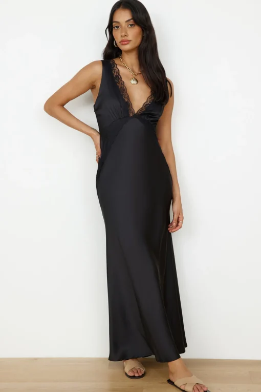 Dreaming Desire Maxi Dress Black