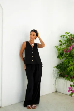 Heading South Vest Top Black