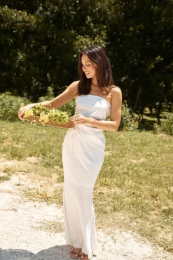 Hidden Oasis Linen Strapless Top White