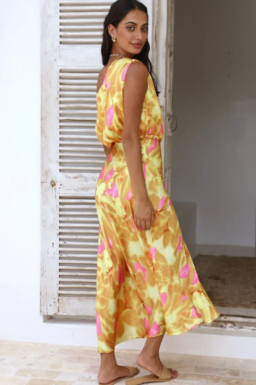 Kissing In The Rain Maxi Dress Yellow