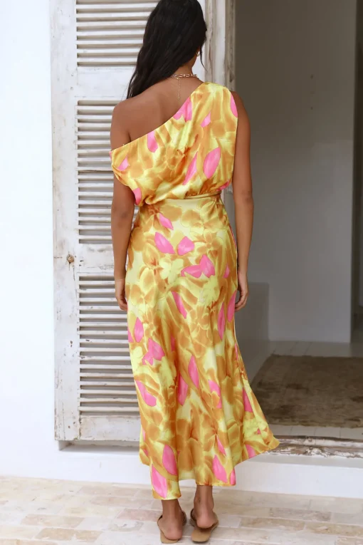 Kissing In The Rain Maxi Dress Yellow