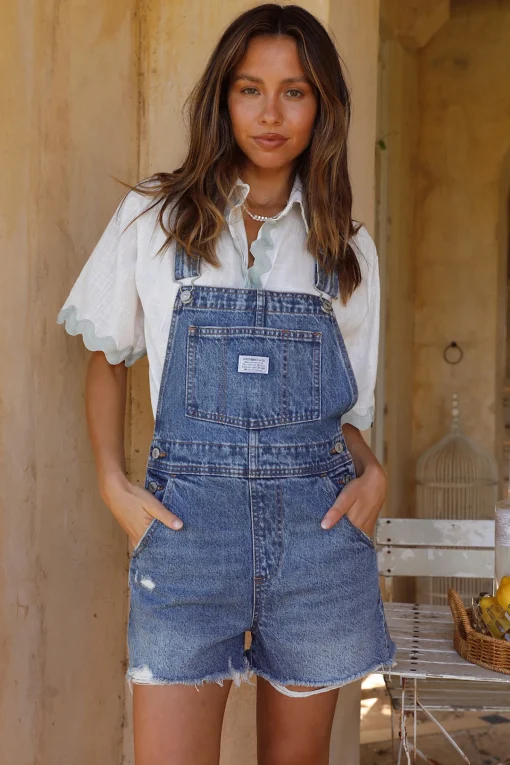 LEVIS Shortalls Meadow Games