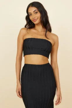 Poolside Adventure Crop Top Black
