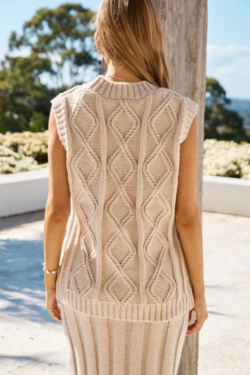 Snowing Outside Knit Set Beige