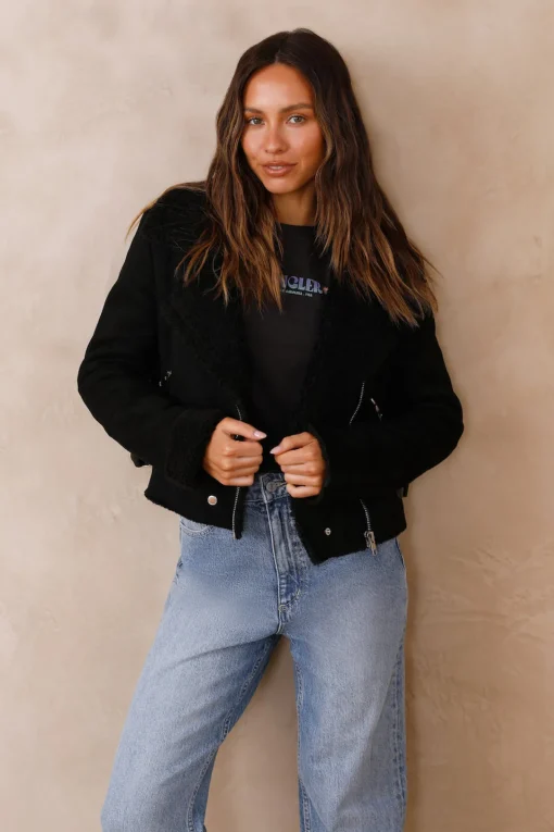 Snowy Mountains Jackets Black