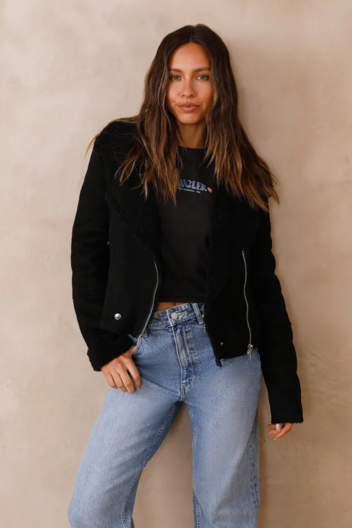 Snowy Mountains Jackets Black