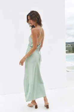 Summer's Embrace Midi Dress Sage