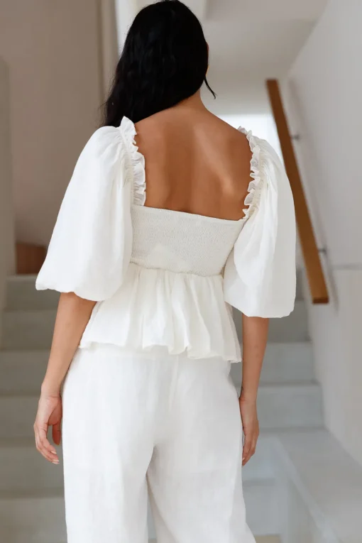 Sweet Alibi Top Natural