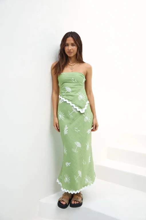 Vacation Away Asymmetrical Top Green