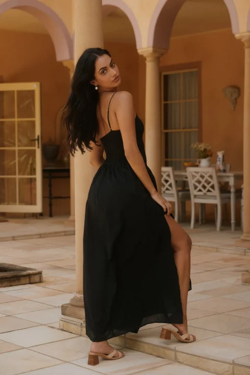 Whispering Willow Maxi Dress Black