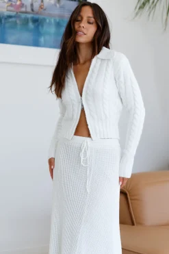 Winter Bliss Knit Cardigan White