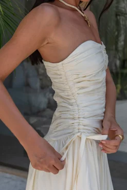 Zori Maxi Dress Cream